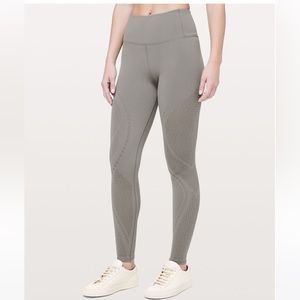 Lululemon reveal tight size 4 worn once